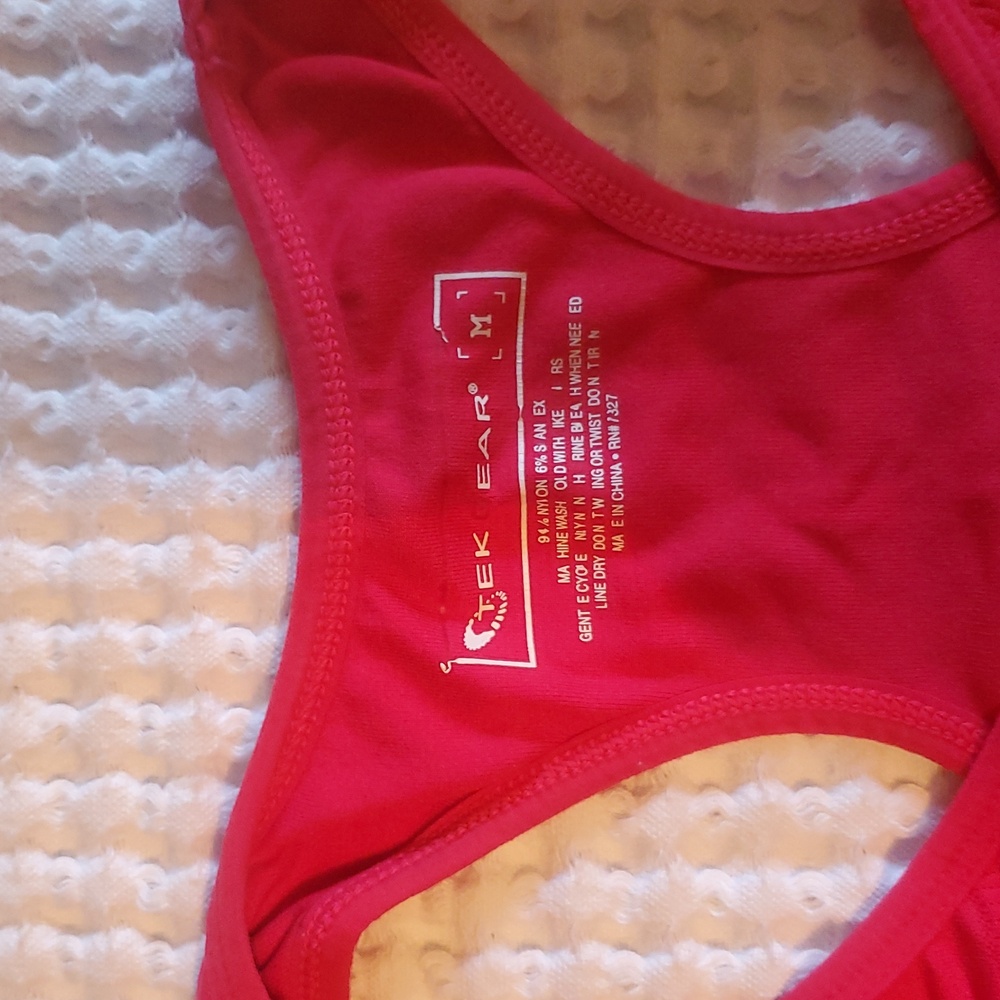 6 Sports Bras - Picture 7 of 8